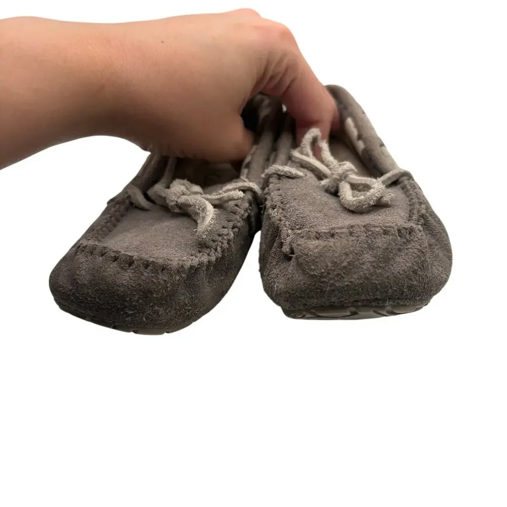 Ugg Size 10 Gray Moccasin Slippers Soft Shearling Lined Casual Comfort Warm Cozy
